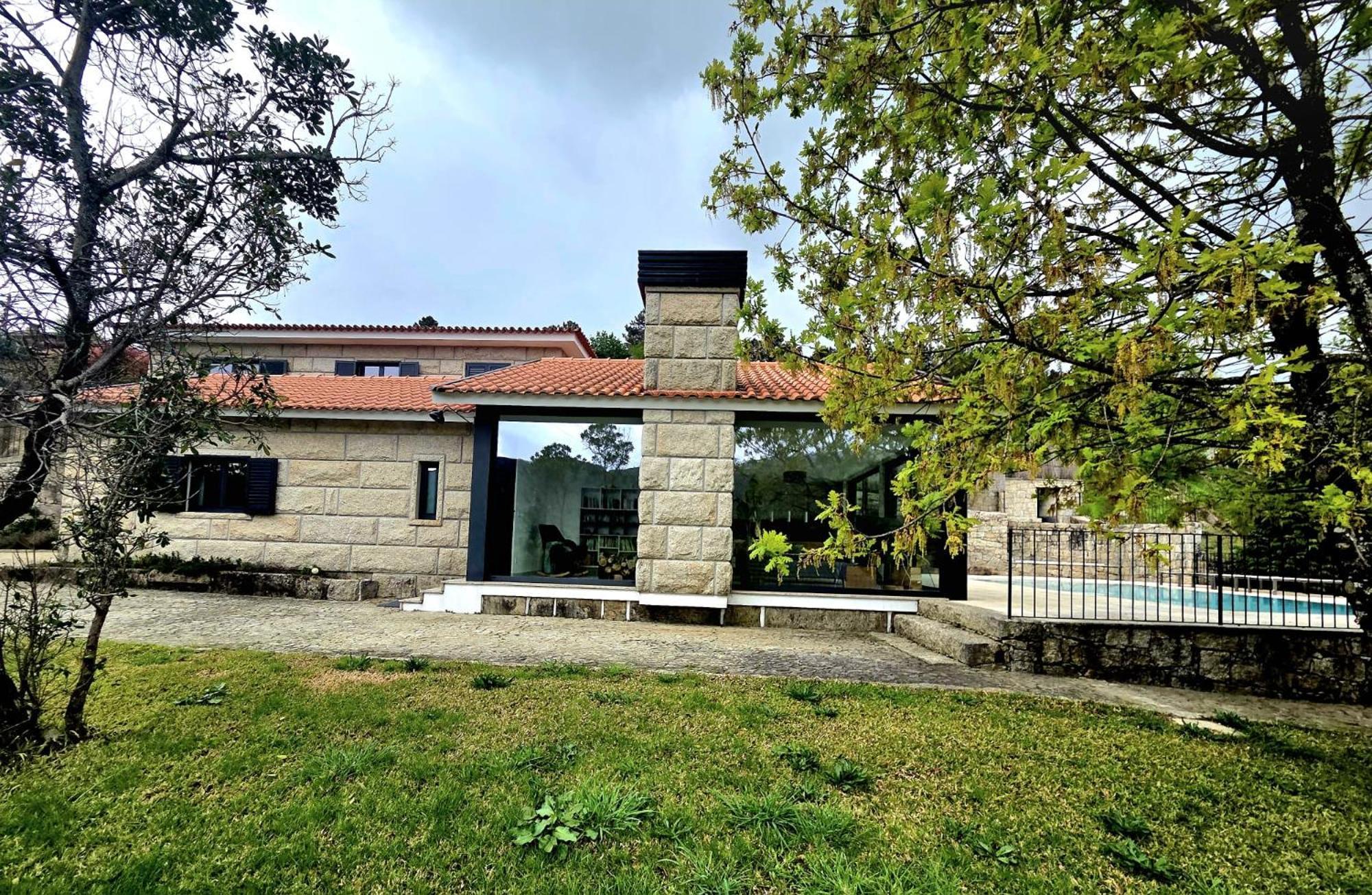 הוילה קאמפו דו ז'רס Casa Fraga Do Suadouro מראה חיצוני תמונה